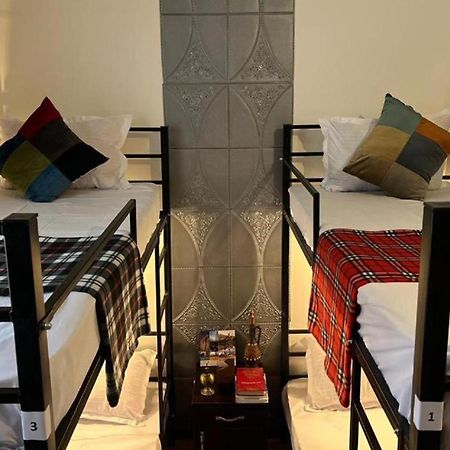 Machabelli 11A Hostel Tbilisi ภายนอก รูปภาพ