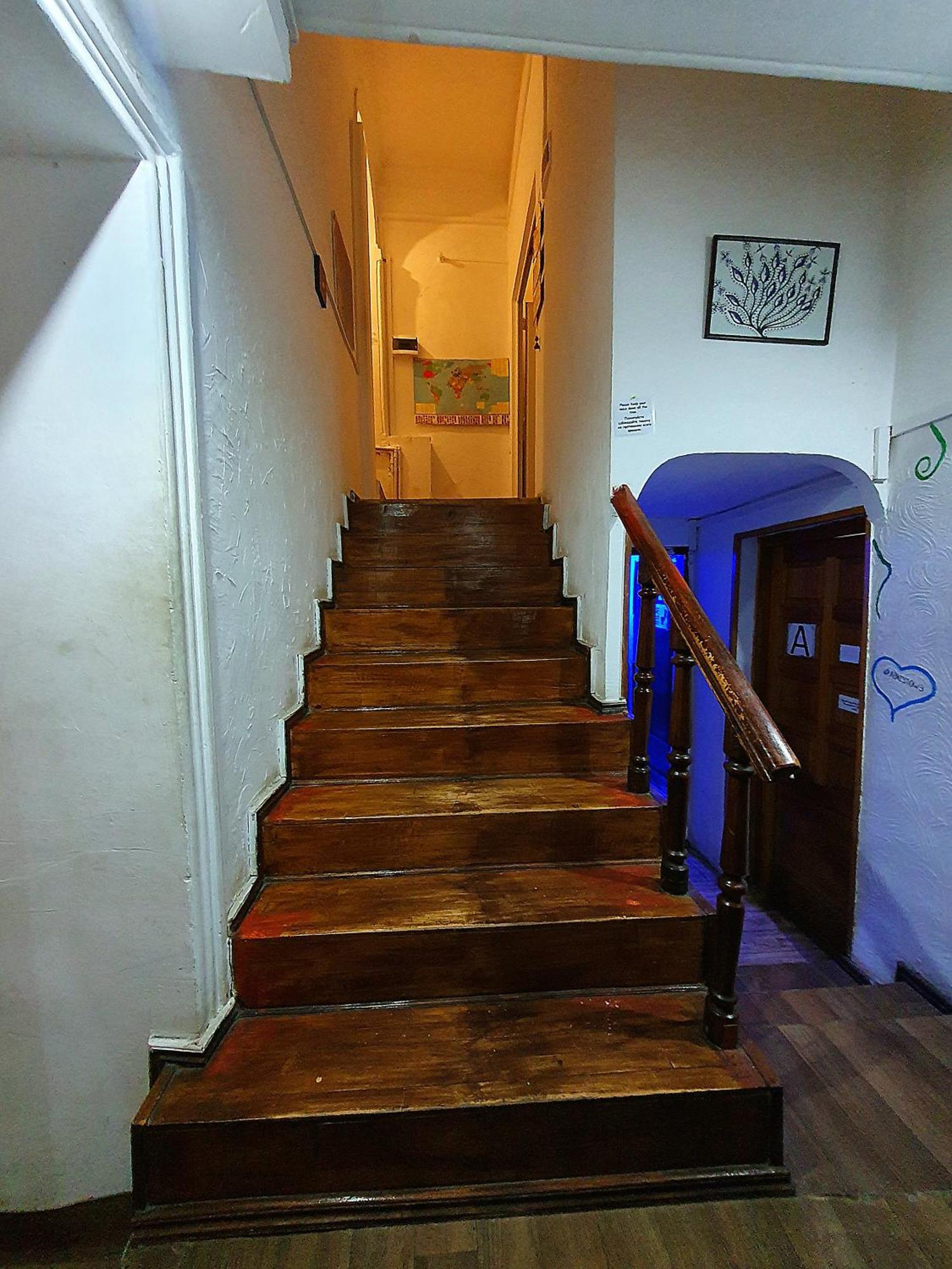 Machabelli 11A Hostel Tbilisi ภายนอก รูปภาพ